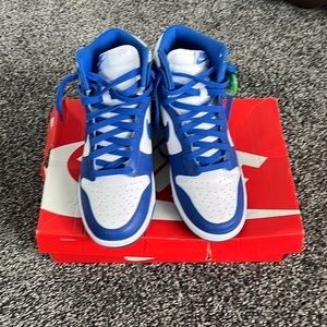 Nike Dunk High Top